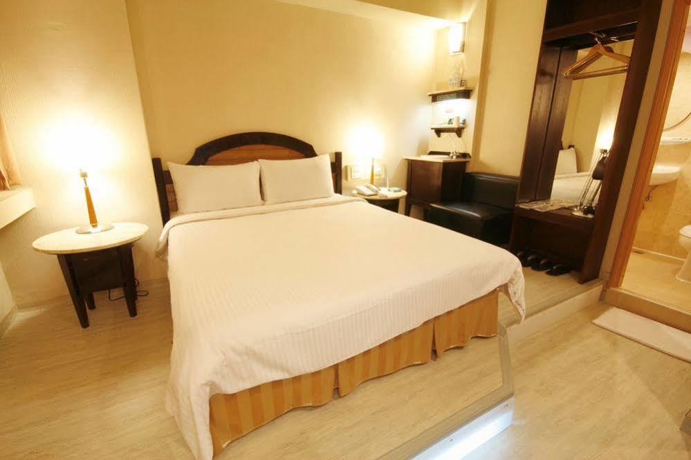 Kindness Hotel Weiwuying Kaohsiung Luaran gambar